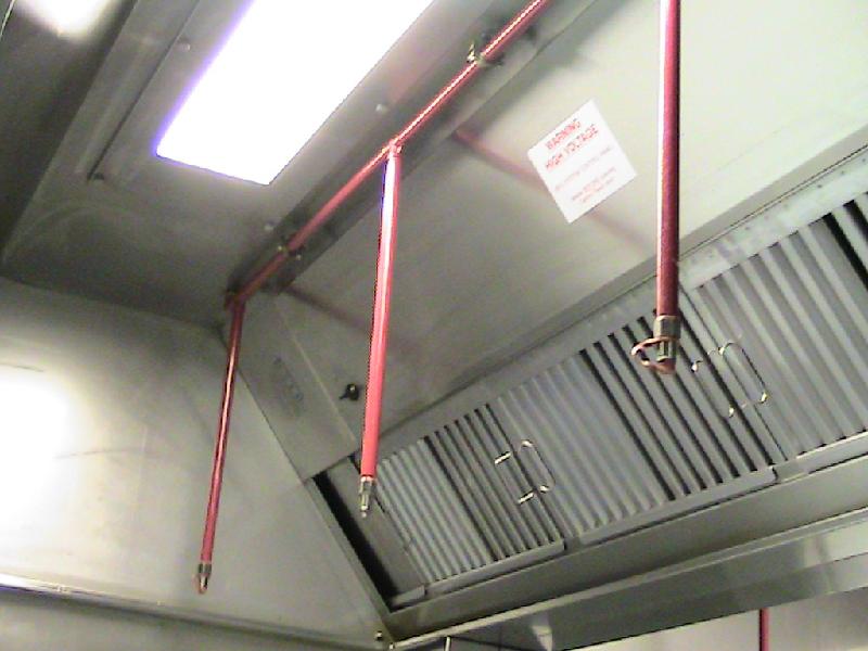 如何安装厨房排烟自动灭火装置【深圳勤建清洁服务有限公司】