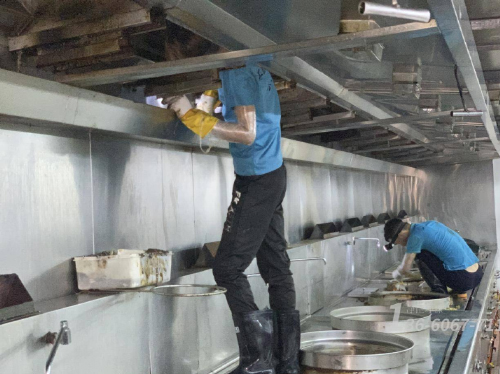 【深圳油烟机清洗】深圳油烟机能自动清洗吗？